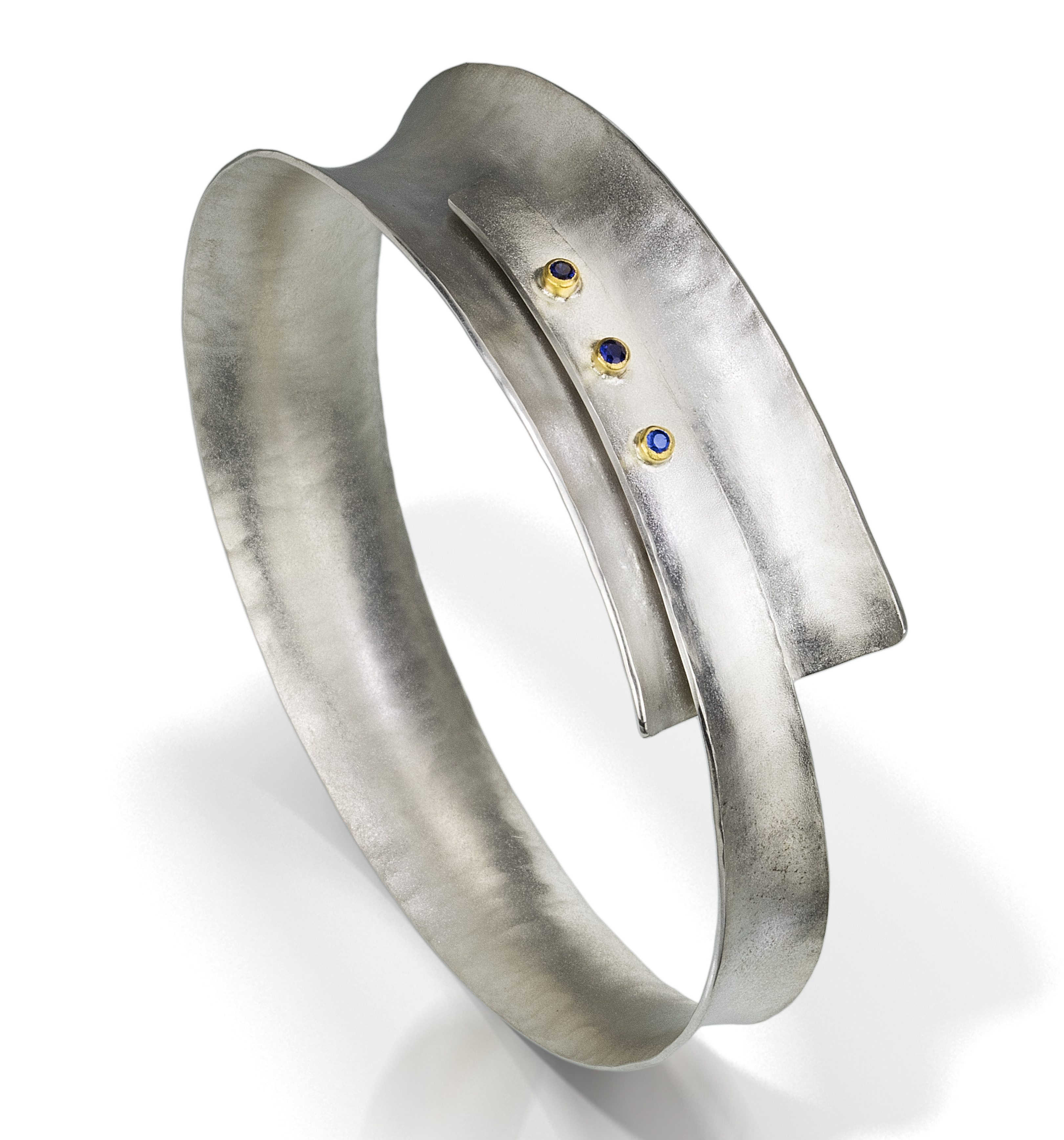 TK Metal Arts Crescence bracelet | JCK On Your Market