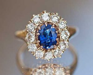 vintage sapphire and diamond engagement ring