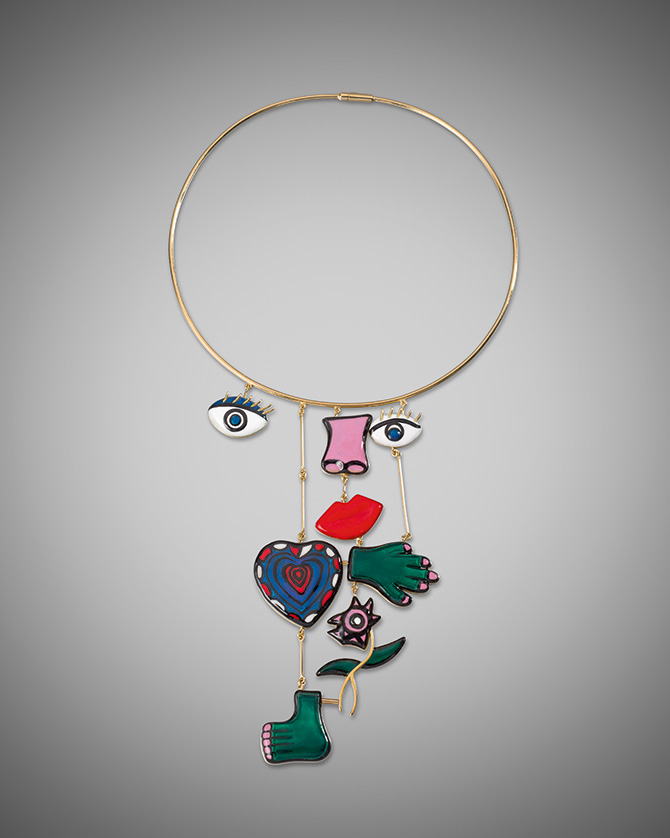 Niki Art as Jewellery Photo