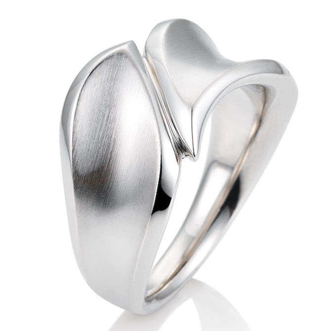 Breuning silver ring