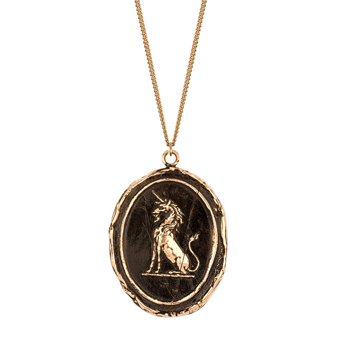 Pyrrha Power to Heal pendant