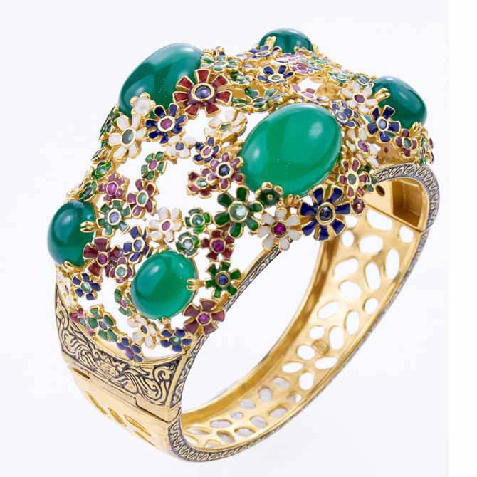 Hatai Jewelry Circle bangle bracelet
