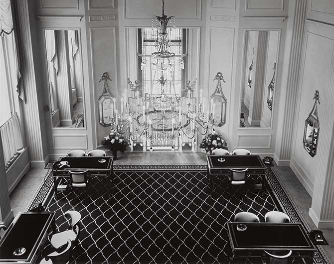 Harry Winston salon chandelier