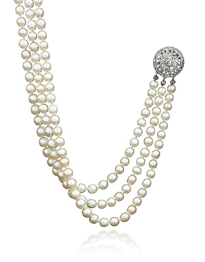 Antoinette pearl necklace