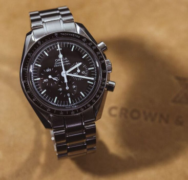 omega speedmaster crown and caliber