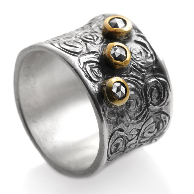 Eva Stone Circles ring