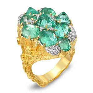 Victor Velyan Muzo emerald ring