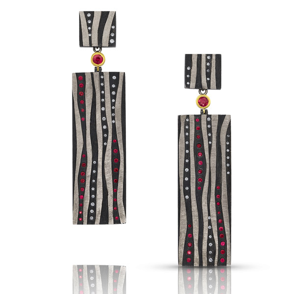 Alishan ruby Stripe earrings