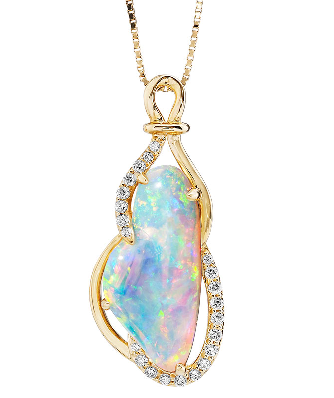 Parle necklace opal