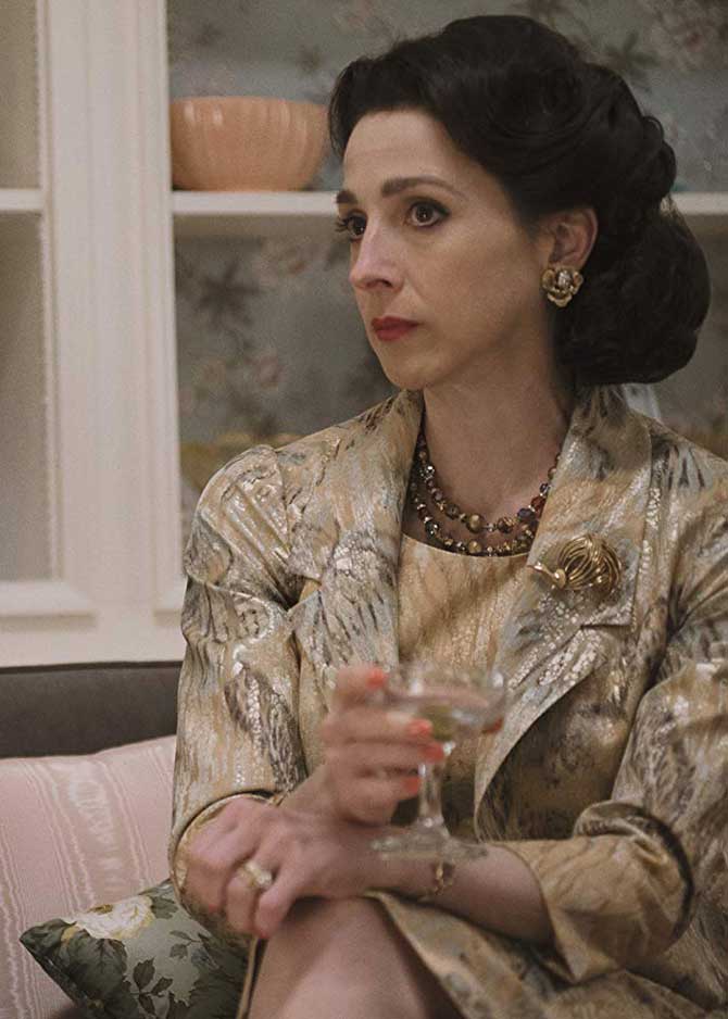 Mrs Maisel mom jewelry