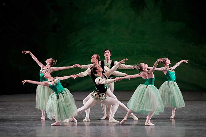 Jewels ballet Emerald tableau