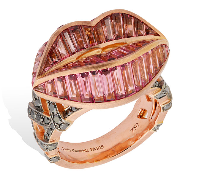 Lydia Courteille La Vie en Rose lips ring