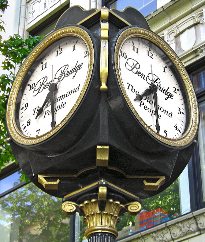 Ben Bridge clock at Pike and 4th