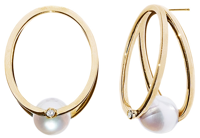 KatKim gold pearl hoop earrings