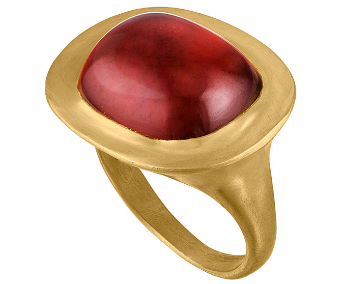 Prounis garnet masona ring