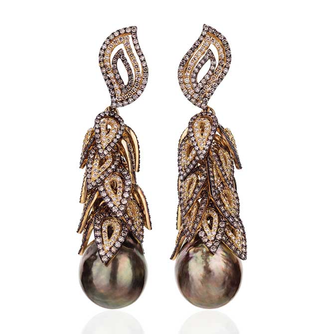 Yvel pearl earrings