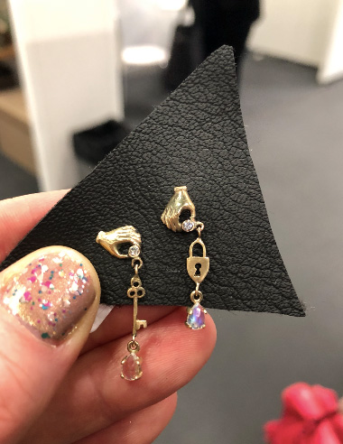 Acanthus earrings