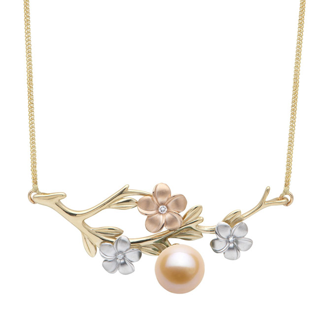 Maui Divers Pearls in Bloom necklace