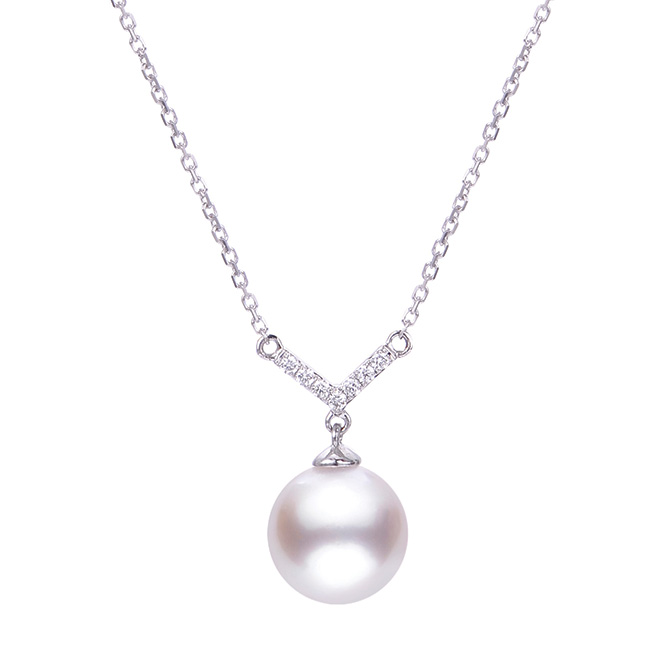 Imperial pearl and diamond necklace