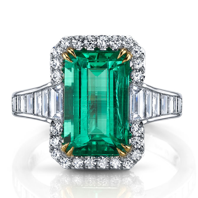 Omi Prive emerald and diamond ring