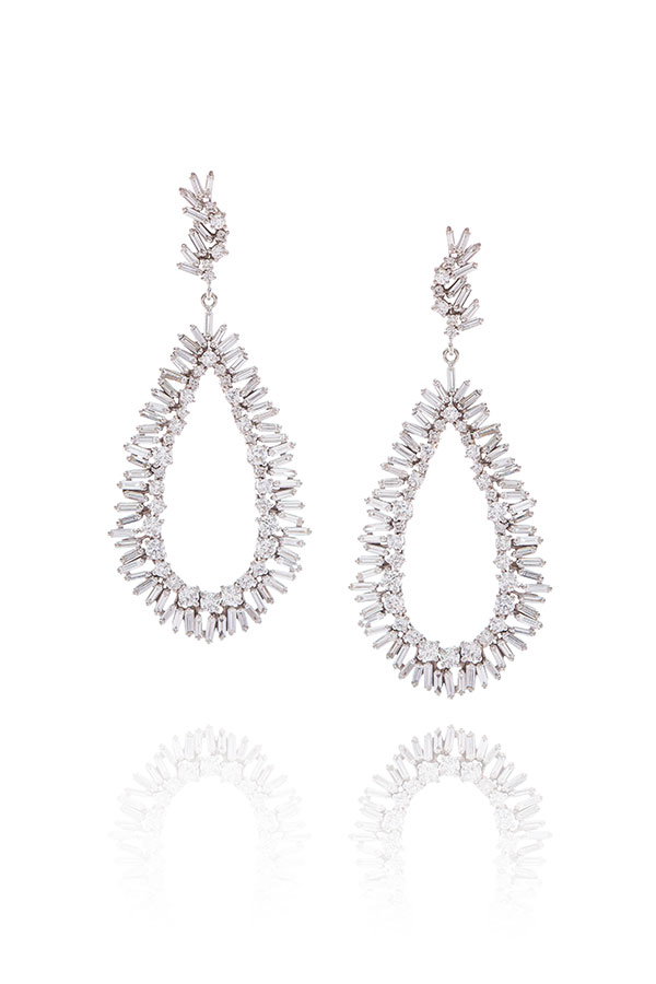 Suzanne Kalan baguette cut diamond earrings