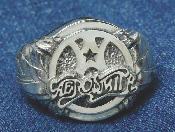 Aerosmith x Distefano signet ring