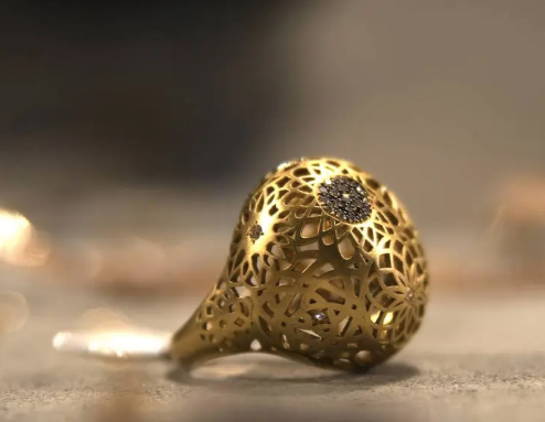 AW Arabesque ring AW Arabesque ring