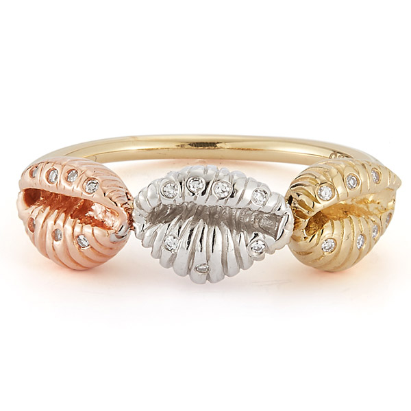 Renna Three Baby Shells ring