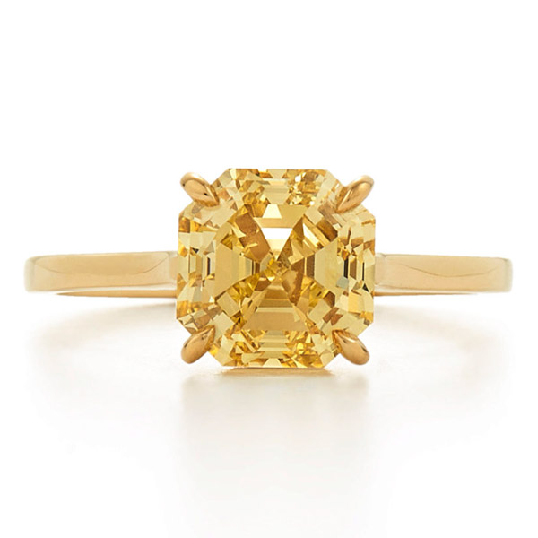 Kwiat yellow diamond ring