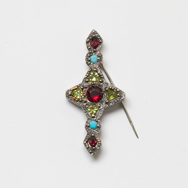 Jennifer Dewey brooch