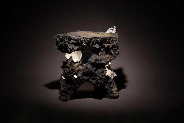 Studio Greytak Erosion side table