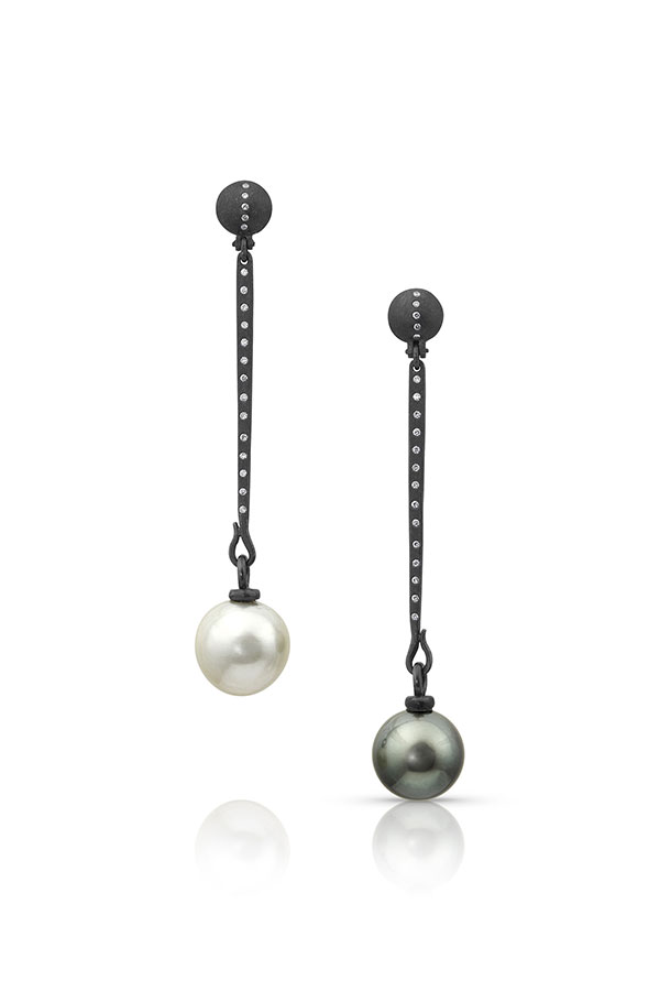 Alishan pearl earrings