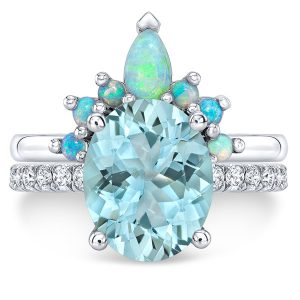 Carter Eve aquamarine engagement ring