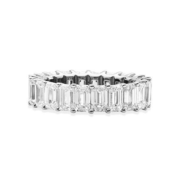 Or & Elle Sans Cesse emerald eternity band