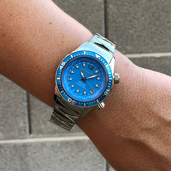 Abingdon Marina Bahama Blue Titanium Analog Automatic World Timer Dive watch