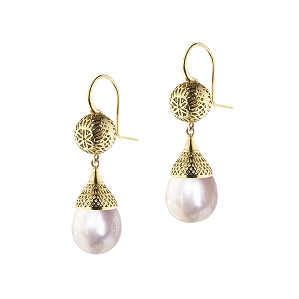 Ray Griffiths pearl earrings