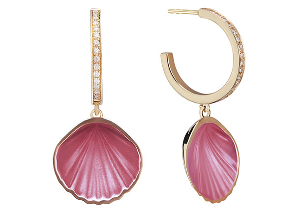 Alina Abegg shell earrings