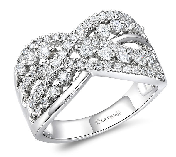 Le Vian wedding band in platinum and diamonds