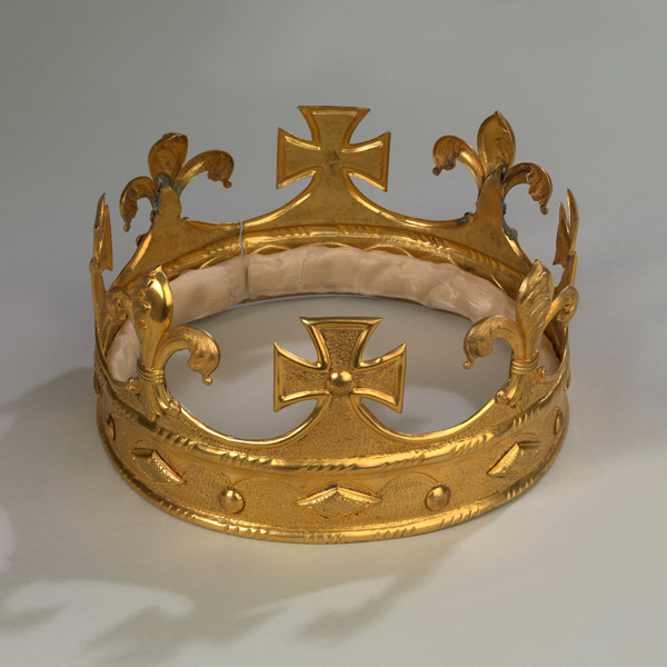 Queen Elizabeth II first crown
