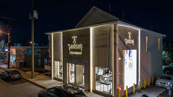 Tanishq exterior