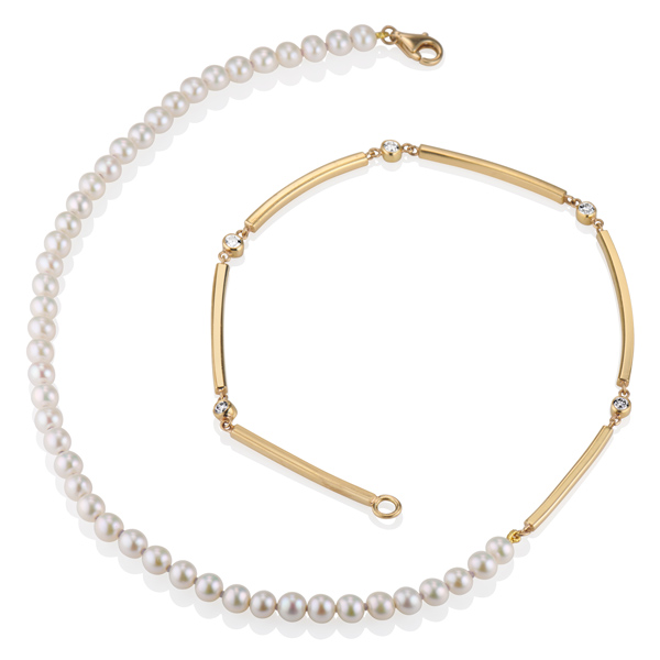 Katey Walker pearl necklace