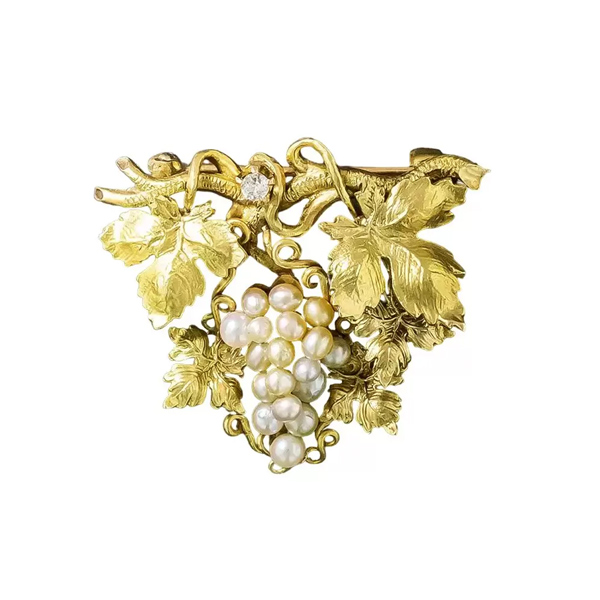 Lang grape brooch