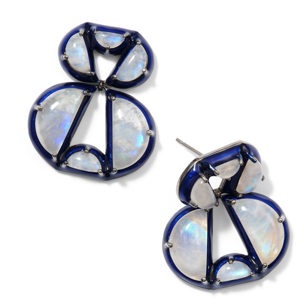Nakard moonstone earrings