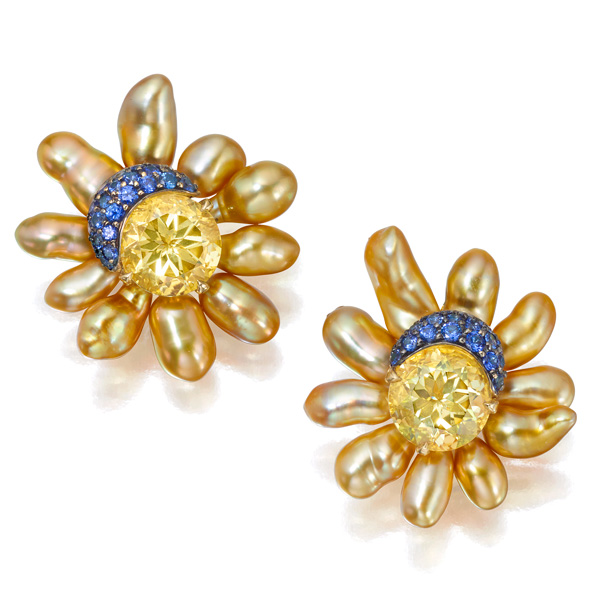 Assael pearl flower earrings