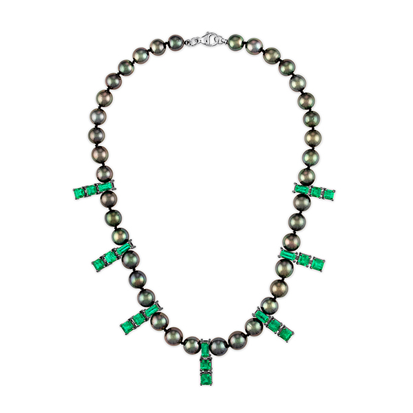 Jade Ruzzo pearl necklace