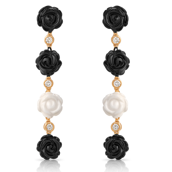 Onirikka rose earrings