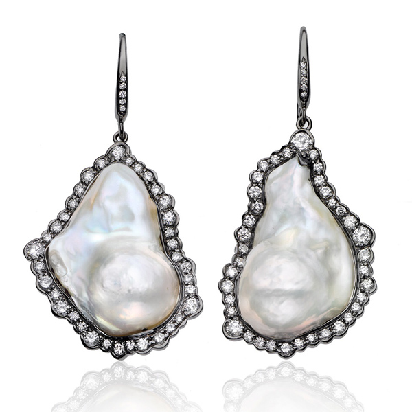 Kimberly McDonald pearl earrings