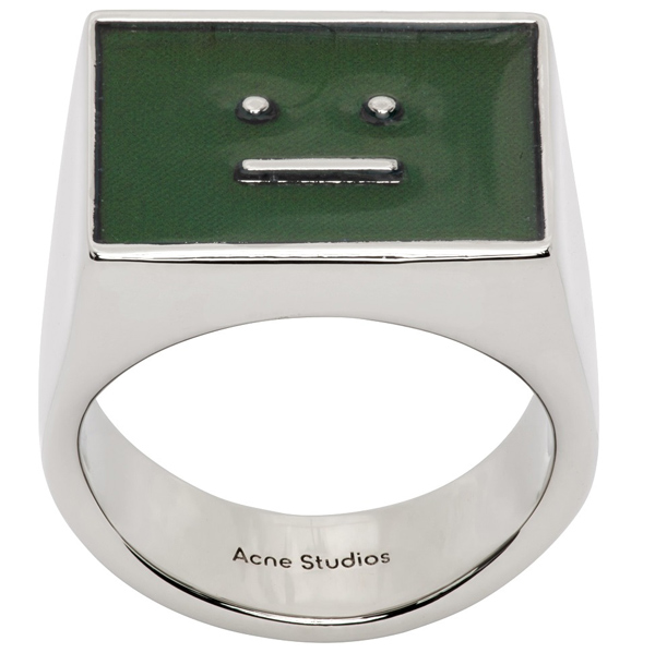 Acne ring