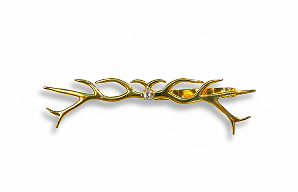 AeZeus Baldwin tie pin 18K gold elk antler diamond