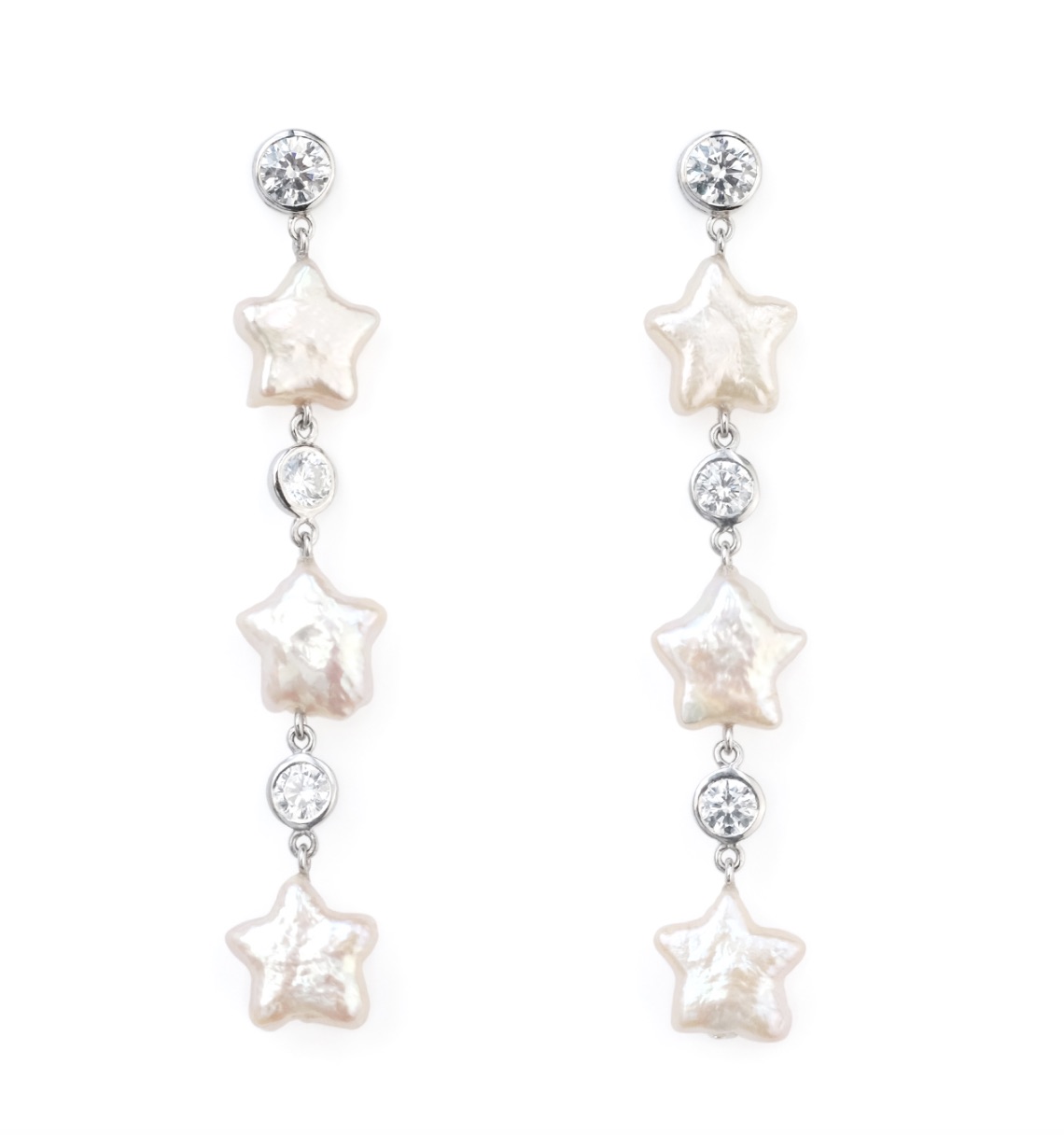 Matara Glamour Muse Shining Star earrings